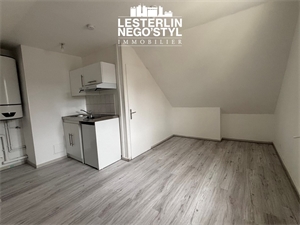 studio à la location -   76600  LE HAVRE, surface 20 m2 location studio - UBI470180603
